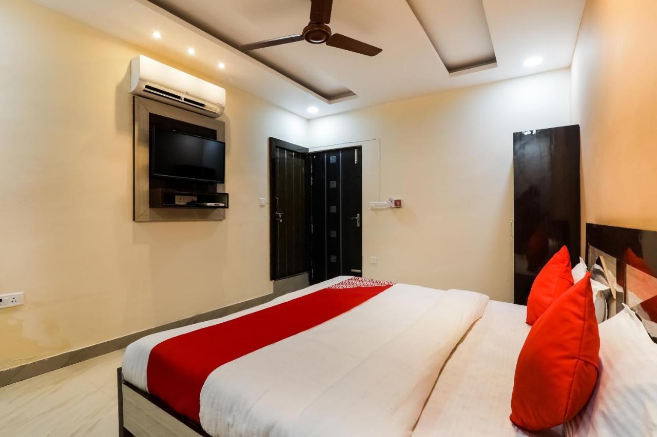 Oyo Flagship Krishna Regency Near Chaudhary Charan Singh International Airport Hotel Bijnaur Kültér fotó
