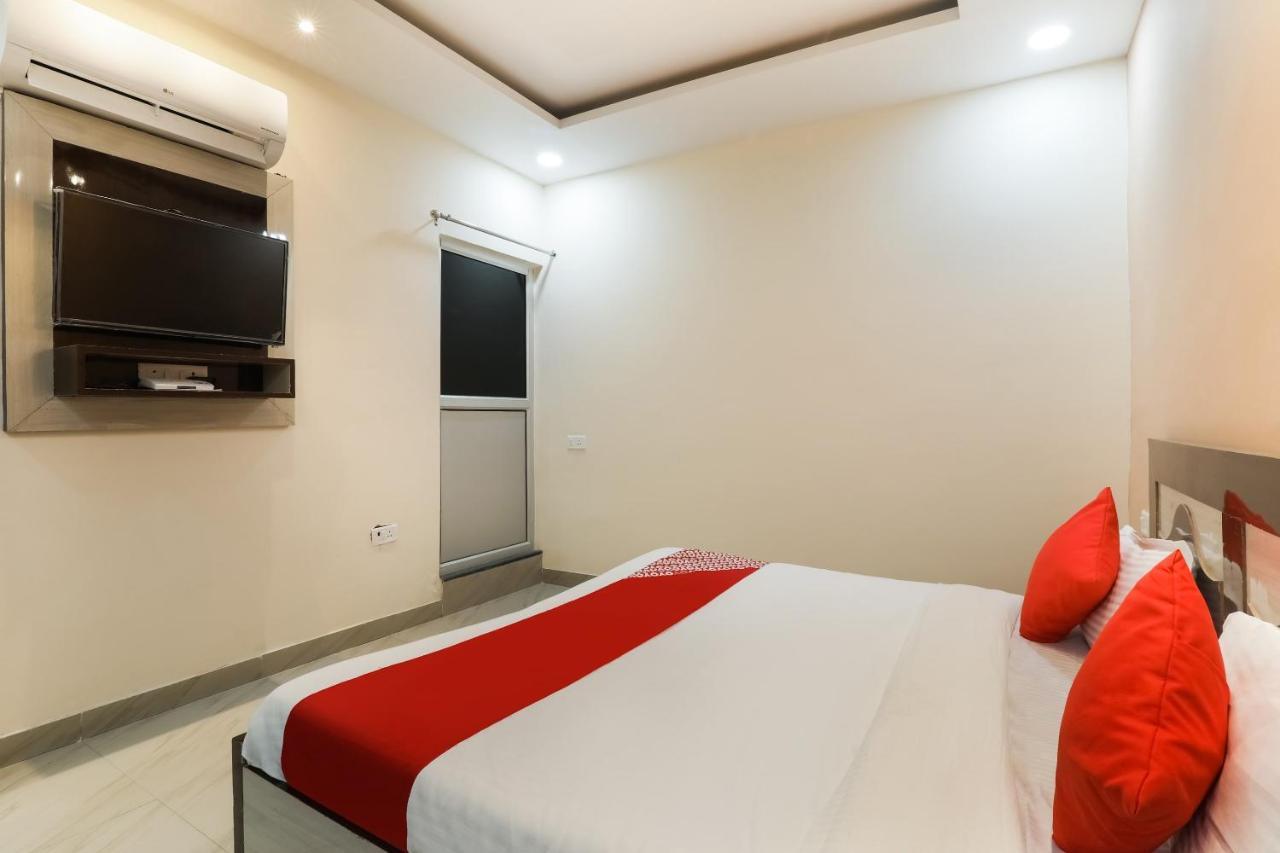 Oyo Flagship Krishna Regency Near Chaudhary Charan Singh International Airport Hotel Bijnaur Kültér fotó
