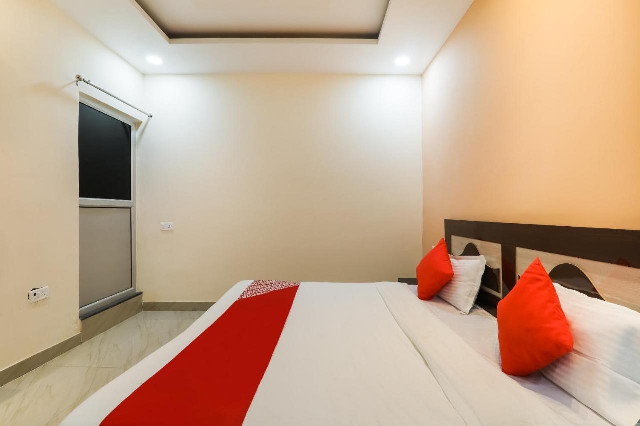 Oyo Flagship Krishna Regency Near Chaudhary Charan Singh International Airport Hotel Bijnaur Kültér fotó