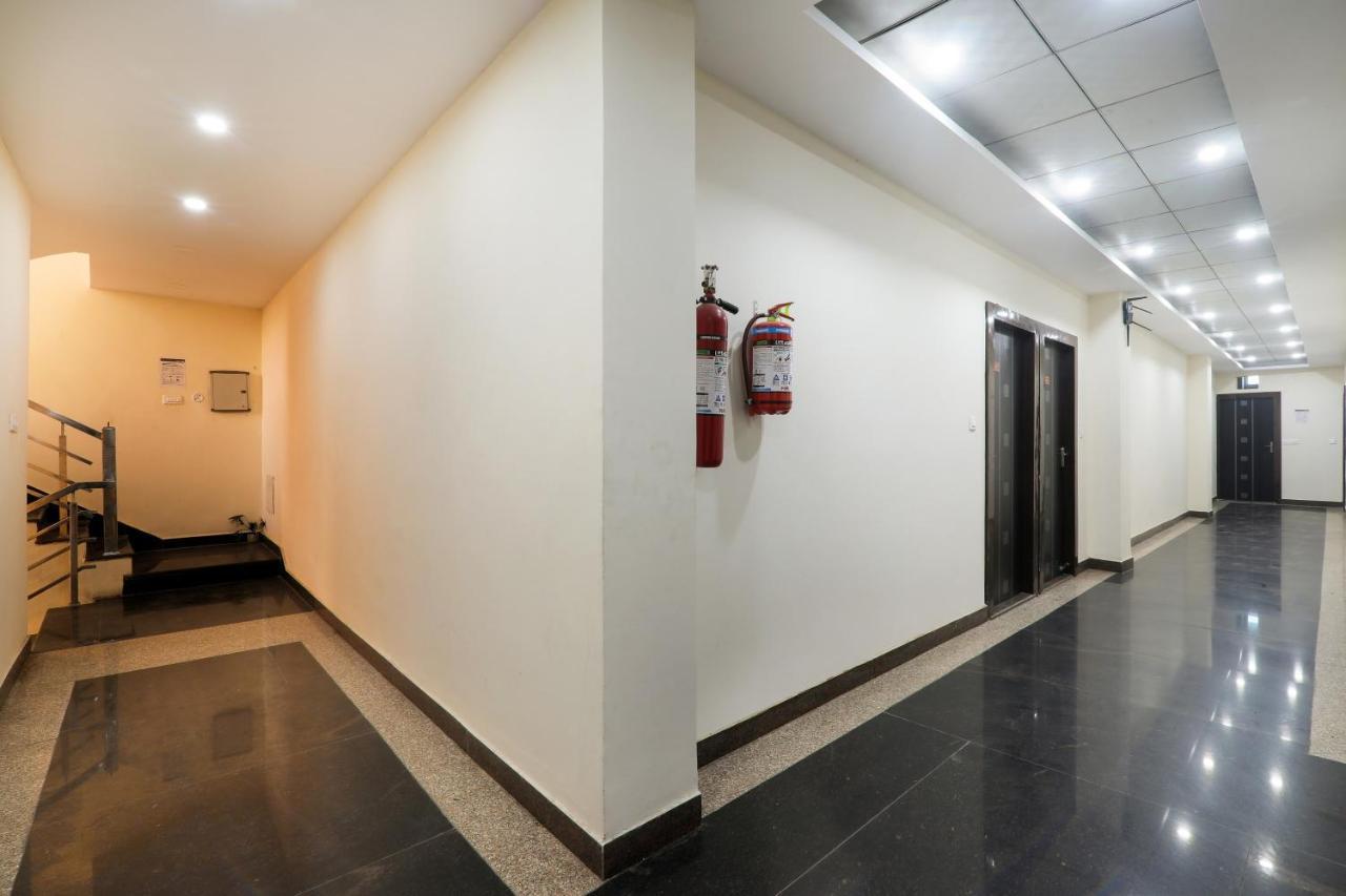 Oyo Flagship Krishna Regency Near Chaudhary Charan Singh International Airport Hotel Bijnaur Kültér fotó