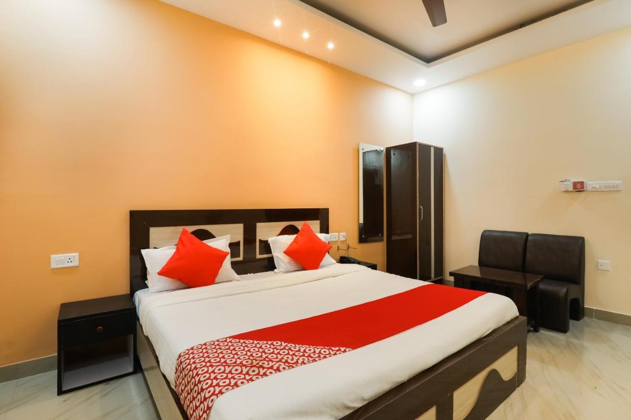Oyo Flagship Krishna Regency Near Chaudhary Charan Singh International Airport Hotel Bijnaur Kültér fotó